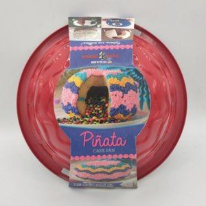 Nordic Ware Pinata Surprise Inner Filled Birthday Gender Reveal Cake Pan